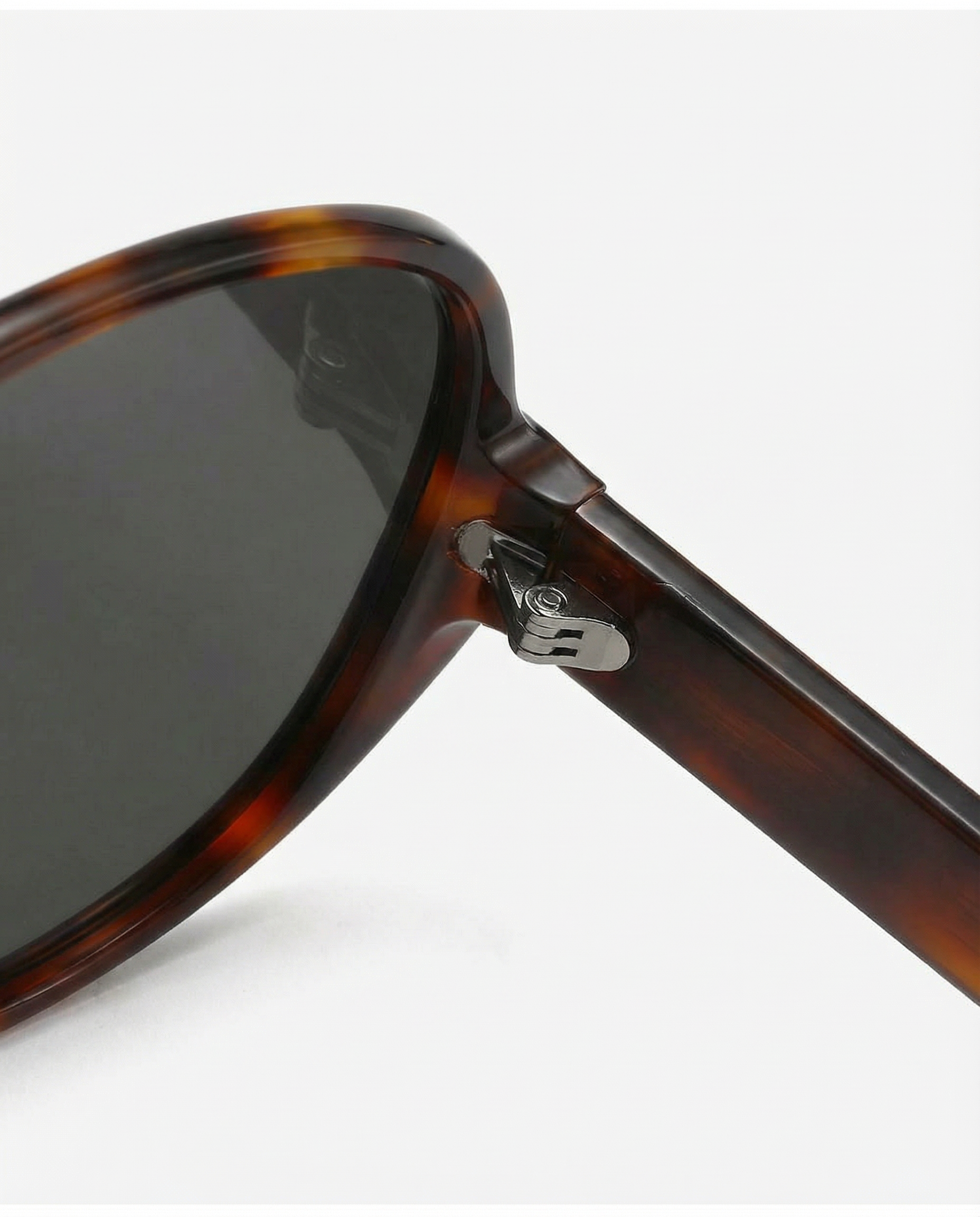LISBON REVERSO Montrel Frames
